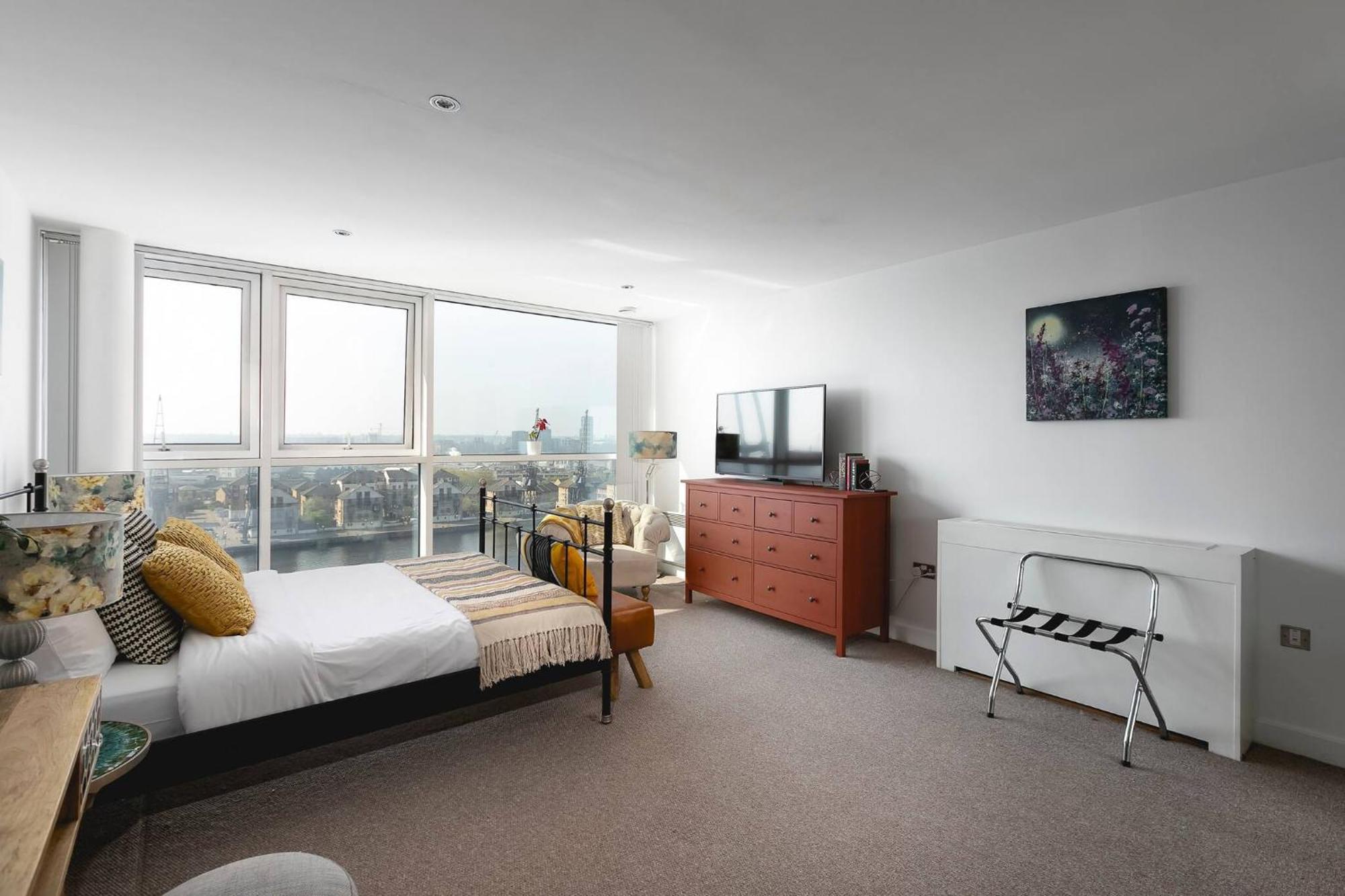 Serene Waterfront Rooms - Excel Londres Extérieur photo